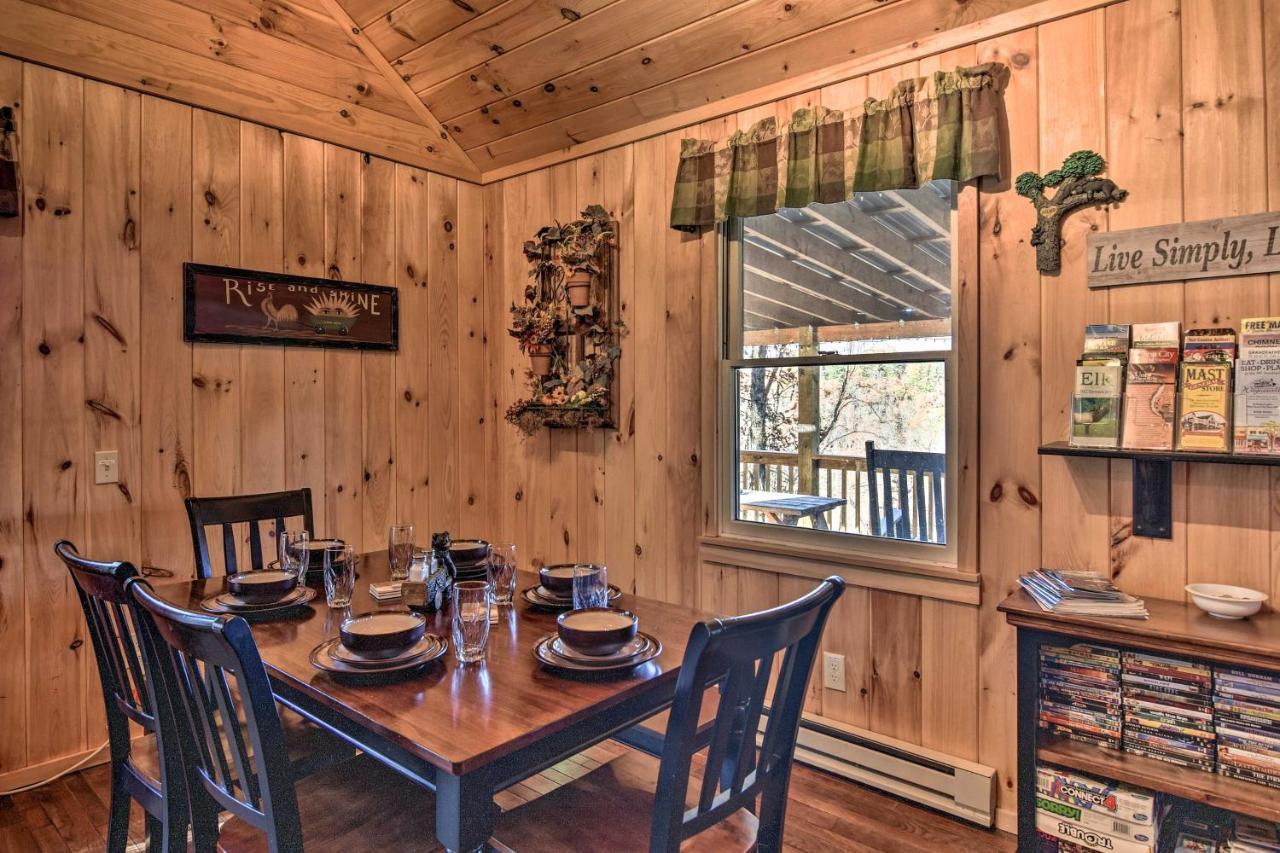 Natures Retreat With Hot Tub 7 Mi To Bryson City Whittier Exterior photo